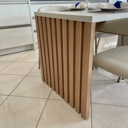 Bancada 1,80m com 2 portas com 04 Cadeiras Chamonix Nude (5077-766) - Imagem 5