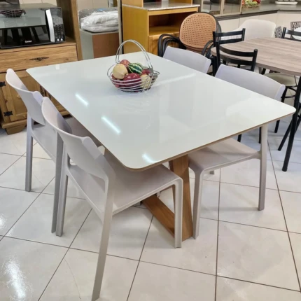 Mesa 1,35m Freijo (2213) com 04 Cadeiras Mykonos (6532) - Imagem 3