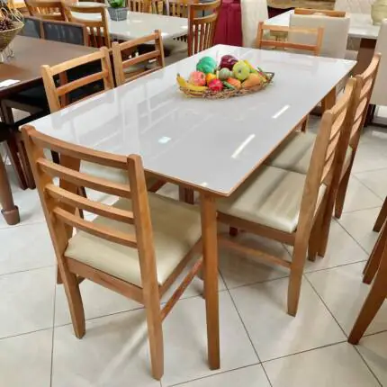 Mesa Naiara com Vidro (3491) com 06 Cadeiras Beatriz Facto Impermeavel (1867)