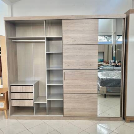 Roupeiro 2,60m 2 Portas Deslizantes Glamour (3405) - Imagem 3