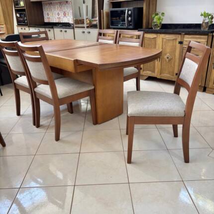Mesa Extensivel Lorena (5067) com 6 Cadeiras Caribe em Linho (1436) - Imagem 3