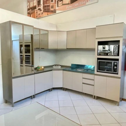 Cozinha de Canto 100% MDF com Vidros Reflecta Connect 2,30m x 2,70m (4146)