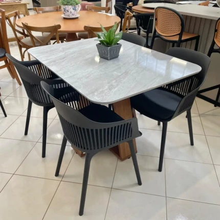 Mesa 1,20m Celeste Quartzo (3198) com 04 Cadeiras Montreal (1083) - Imagem 1