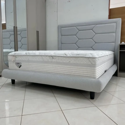 Cama Estofada Queen Delta (3145-2876) - Colchão NÃO Incluso