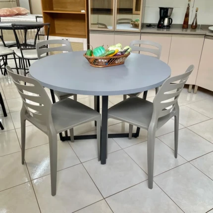 Mesa Redonda 1,10m (5566) com 4 Cadeiras Ville Basalto (6783)