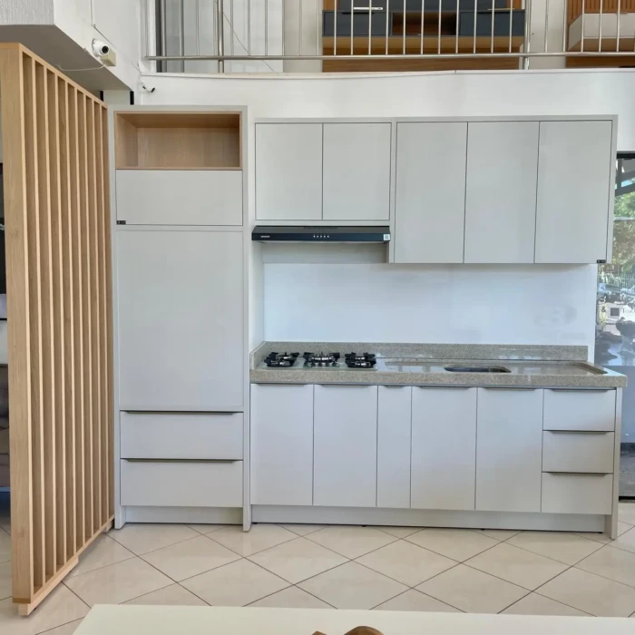 2,87m - ZIZU - Cozinha Altura 2,40m Palha-Carvalho (CD 5618) - Bancada 1,85m (CD 4993) (11)