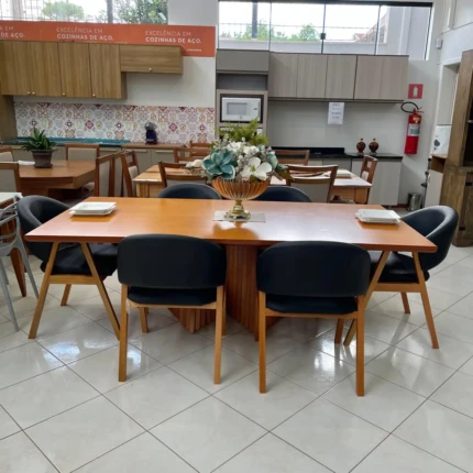 Mesa 2,20m com base Ripada (3779) com 06 Cadeiras Dora Preto com Braço (2695) - Imagem 3