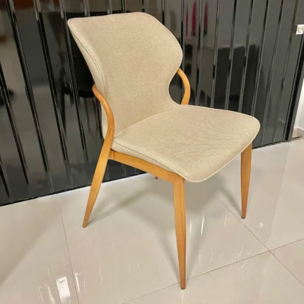 Cadeira Amadeirada em Linho Tricot Off White (4507)