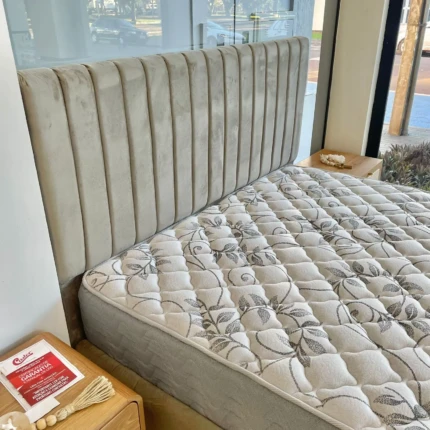 Cama Estofada Casal com Colchão CASTOR (3077-4835) - Imagem 3