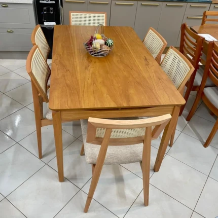 Mesa 1,55m - Barcelona (3327) com 6 cadeiras Ayla com Tela Natural (2818)